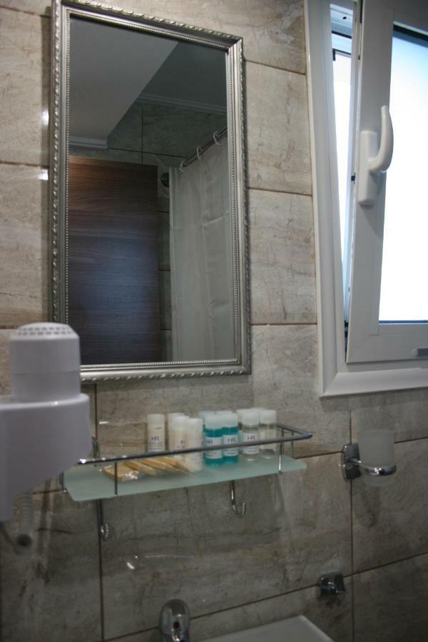 Rea Hotel Paralia Katerinis Exterior photo