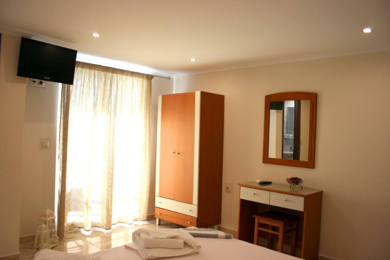 Rea Hotel Paralia Katerinis Exterior photo